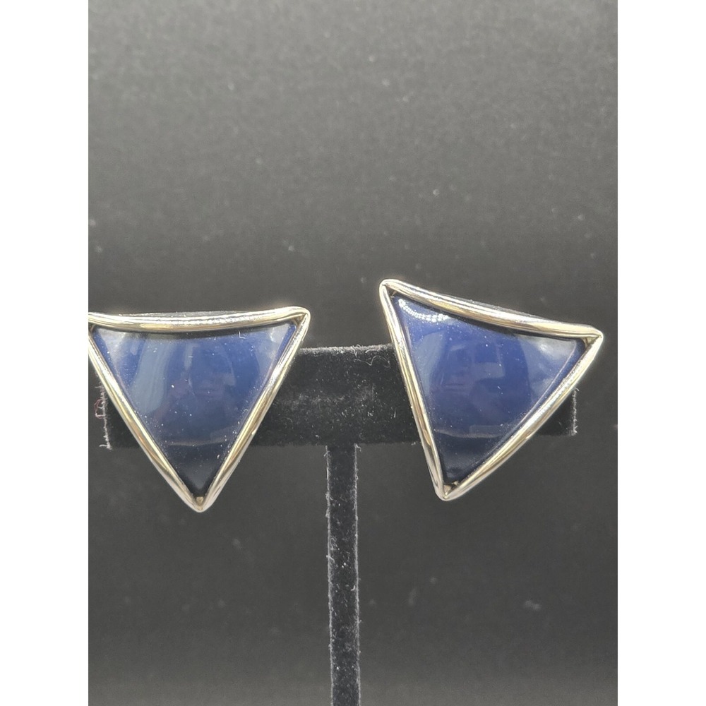 vintage 1960s clip on earrings